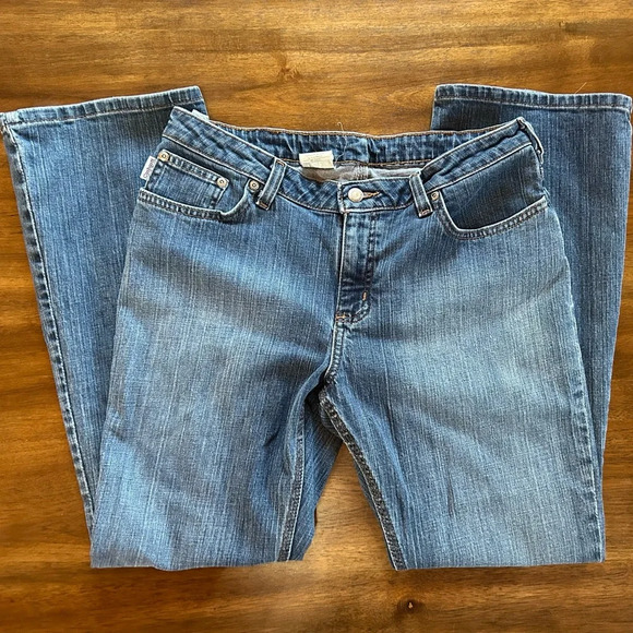 Carhartt Denim - Carhartt Women’s Traditional Fit 12X30 Jeans